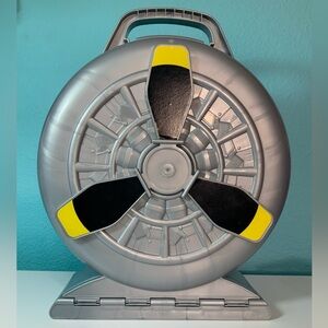 Disney Planes Fire & Rescue Aircraft Hanger Case Rare